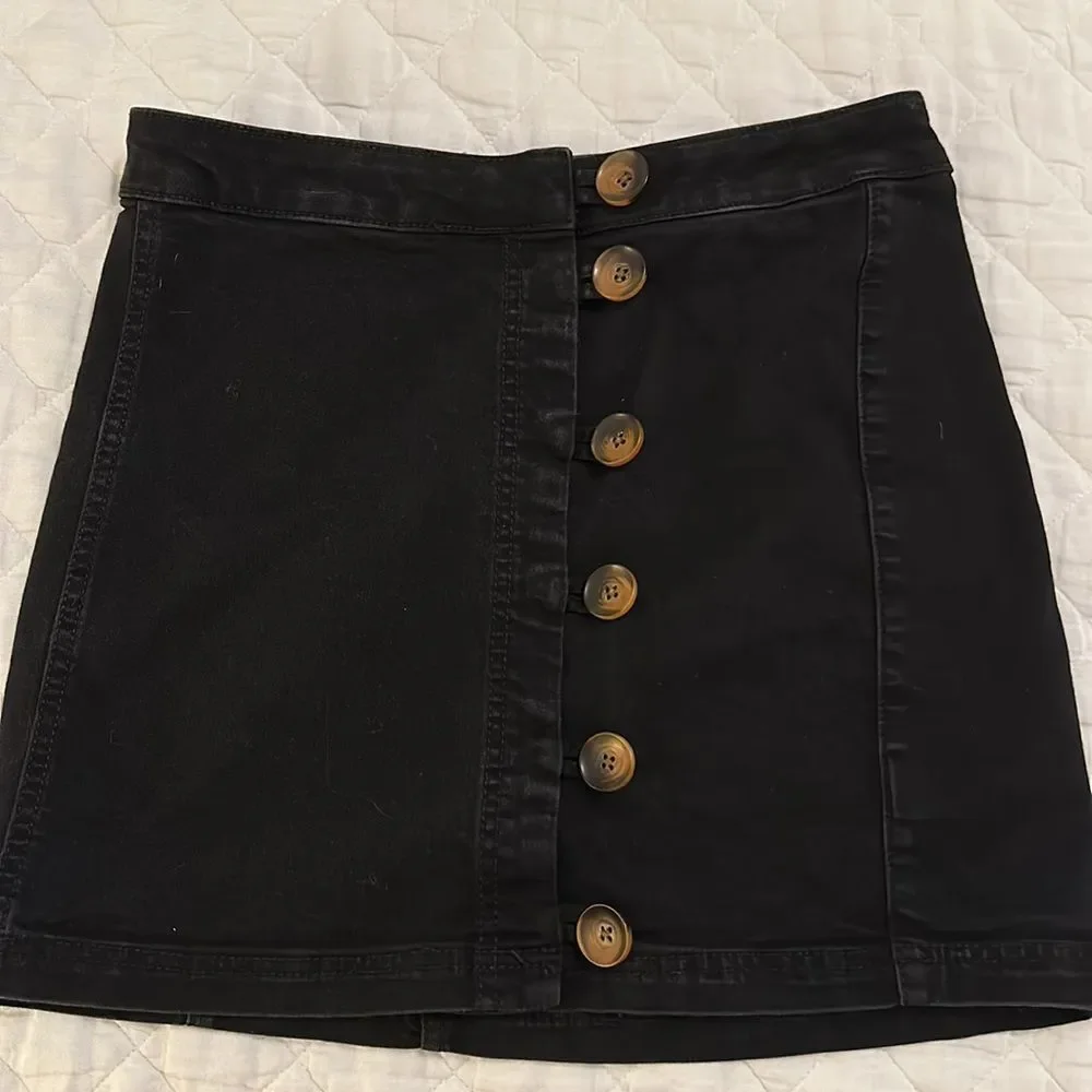 NWOT Free People Little Daisies Black Button-Front Mini Skirt Size 8 - Picture 5 of 12